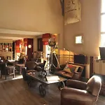 Brit Essentiel Hotel