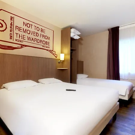 Brit Essentiel 2* Cholet