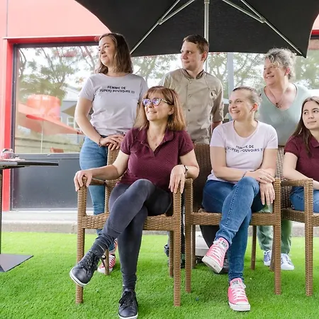 Brit Essentiel Hotel 2*