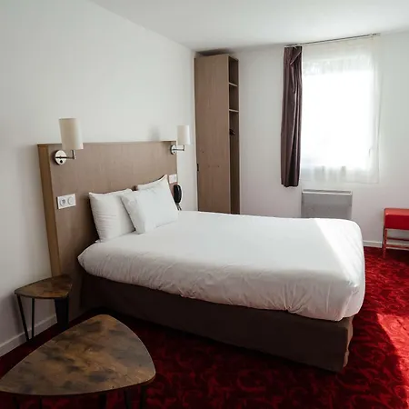 Brit Essentiel Hotel 2*