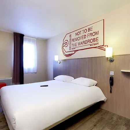 Brit Essentiel Hotel 2*