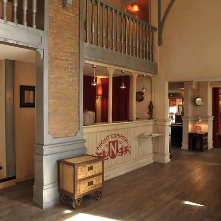 Brit Essentiel 2* Cholet