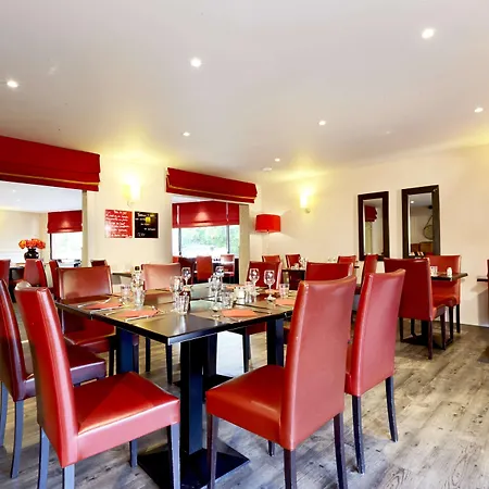 Brit Essentiel Hotel