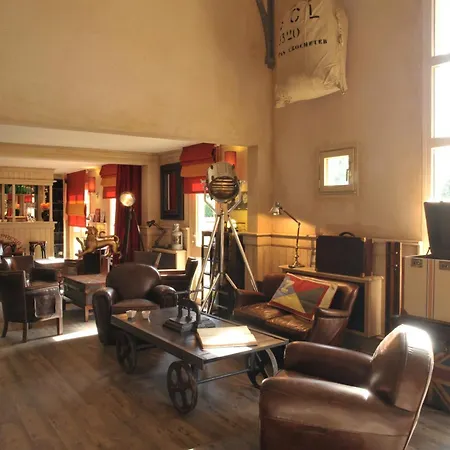 Brit Essentiel Hotel