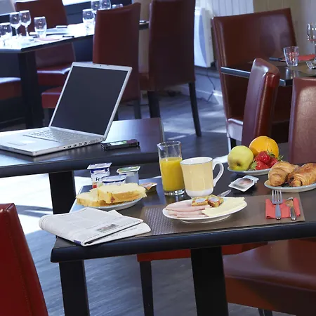 Brit Essentiel 2* Cholet