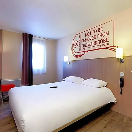 Hotel Brit Essentiel