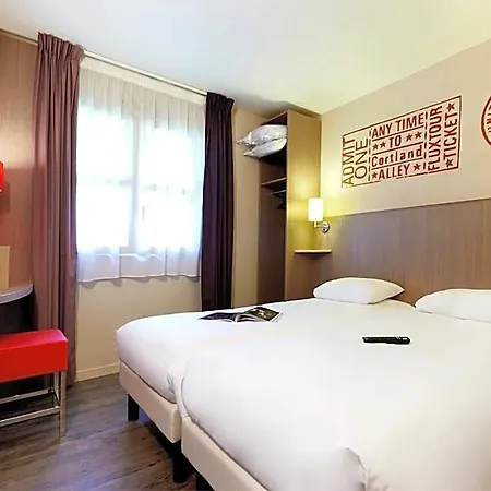 Hotel Brit Essentiel