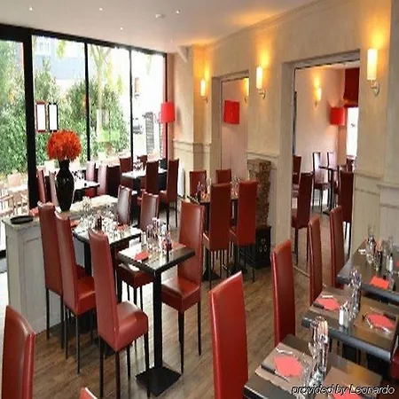 Brit Essentiel Hotel 2*