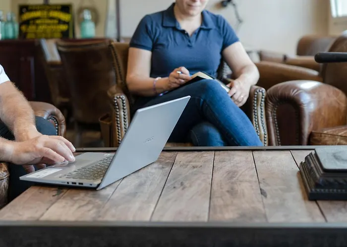 Brit Essentiel Hotel Cholet