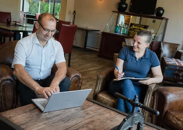 Brit Essentiel 2* Cholet