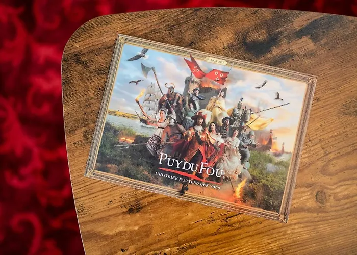 Brit Essentiel Hotel