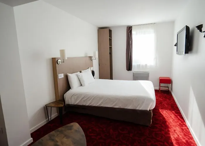 Brit Essentiel 2* Cholet