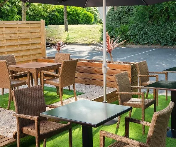 Brit Essentiel 2* Cholet