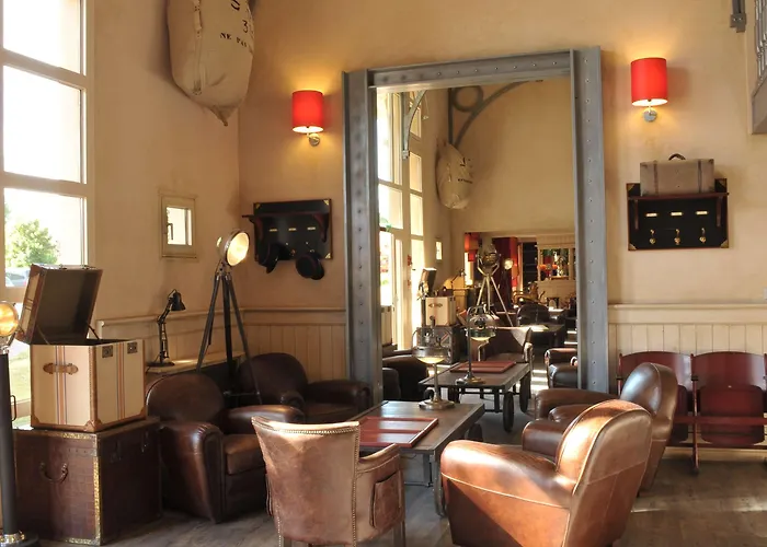 Brit Essentiel 2* Cholet