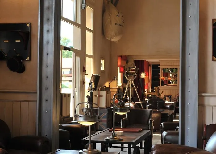 Hotel Brit Essentiel 2*