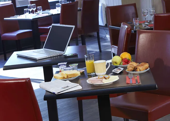 Brit Essentiel 2* Cholet