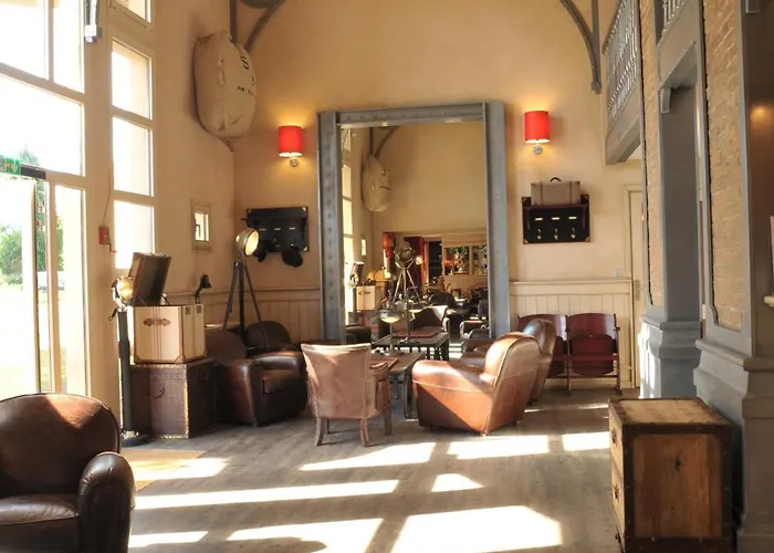 Brit Essentiel 2* Cholet