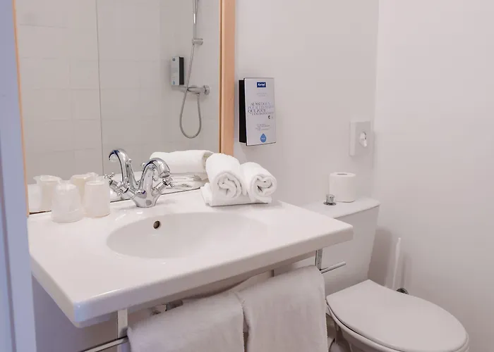 Hotel Brit Essentiel Cholet