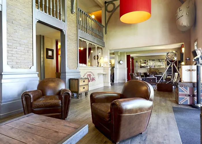 Hotel Brit Essentiel